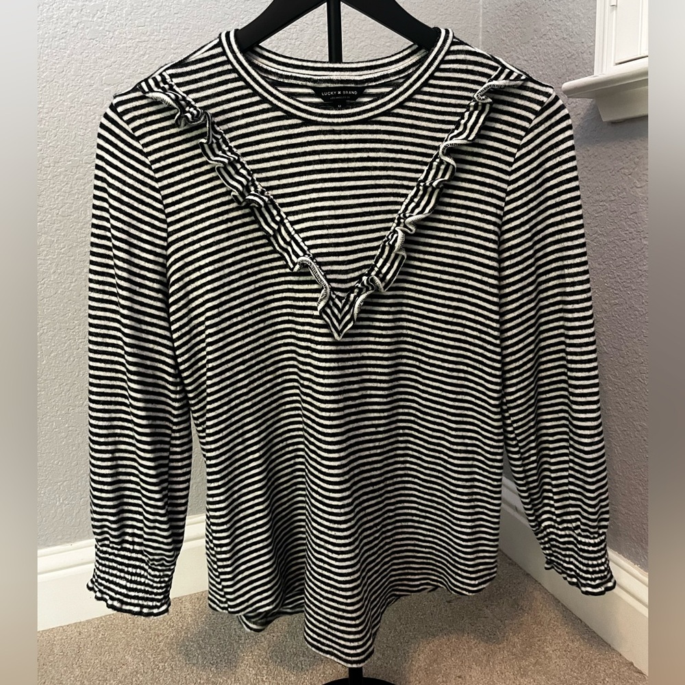 Lucky Brand Black and White Ruffled Bib Collar Blouse